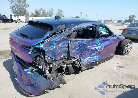 2022 Ford Mustang Mach-E Premium from USA, damaged, VIN 3FMTK3SS2NMA43732